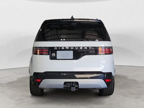2025 Land Rover Discovery P360 Metropolitan Edition