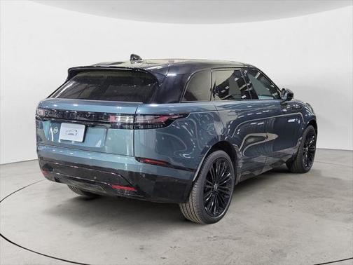 2026 Land Rover Range Rover Velar P400 Dynamic SE