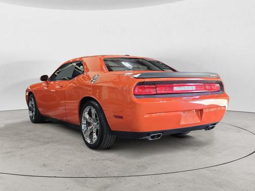 2010 Dodge Challenger SRT8