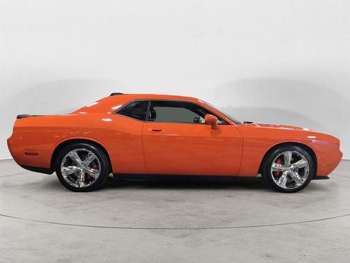 2010 Dodge Challenger SRT8