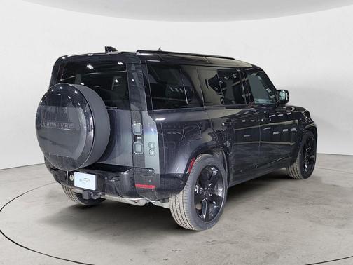 Gray 2026 Land Rover Defender P400 X-Dynamic SE