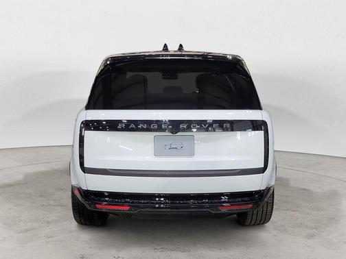 White 2026 Land Rover Range Rover P550e SE