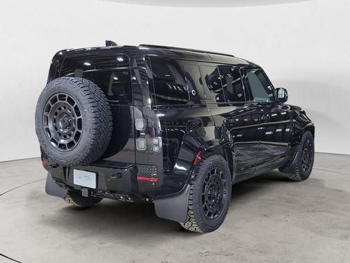 Narvik Black 2026 Land Rover Defender 110 V8