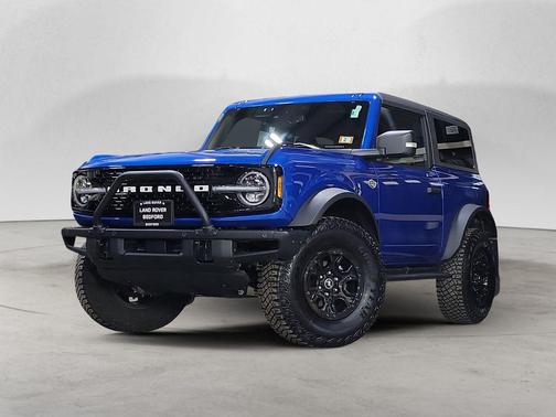 Velocity Blue Metallic 2023 Ford Bronco Wildtrak