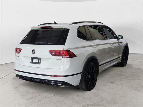 2021 Volkswagen Tiguan 2.0T SE R-Line Black 4MOTION