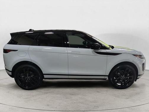 2025 Land Rover Range Rover Evoque Core S