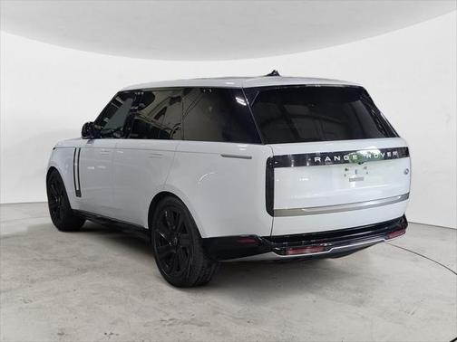 2023 Land Rover Range Rover P400 SE