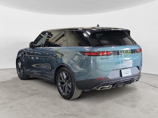 2024 Land Rover Range Rover Sport SE