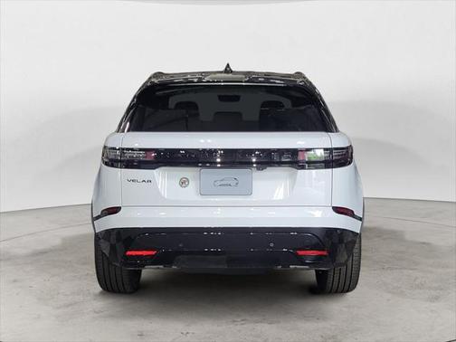 2026 Land Rover Range Rover Velar P400 Dynamic SE