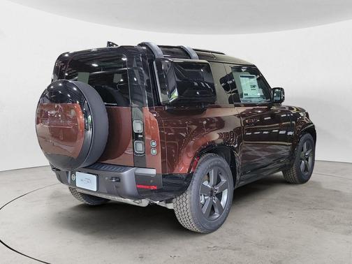 Sedona Red Metallic 2026 Land Rover Defender P400 X-Dynamic SE