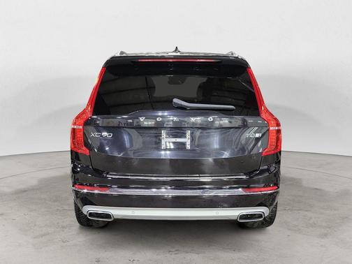 2020 Volvo XC90 Hybrid T8 Inscription 7 Passenger