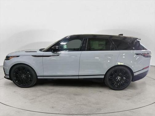 2026 Land Rover Range Rover Velar P250 SE R-Dynamic