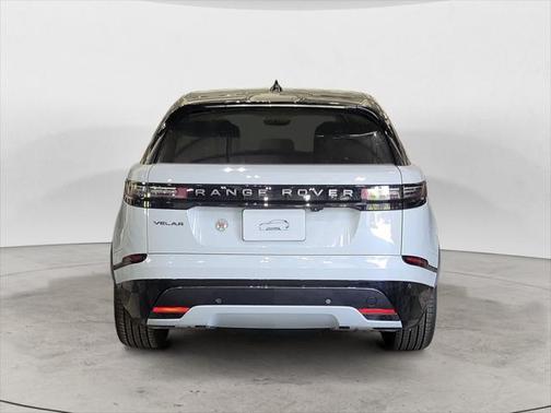 2026 Land Rover Range Rover Velar P250 SE R-Dynamic