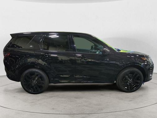 2025 Land Rover Discovery Sport Dynamic SE