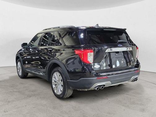 Agate Black Metallic 2022 Ford Explorer King Ranch
