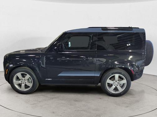2025 Land Rover Defender 90 P300 S
