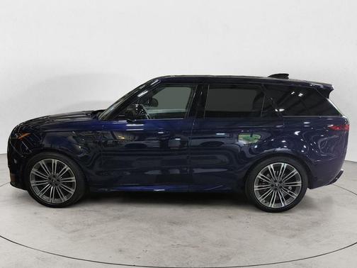 2023 Land Rover Range Rover Sport SE