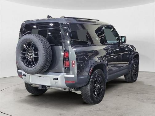 2024 Land Rover Defender 90 P300 S