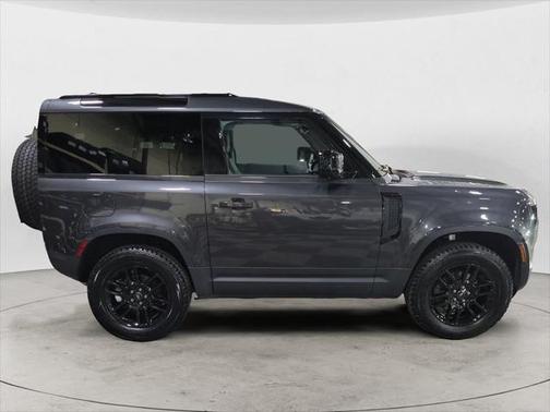 2024 Land Rover Defender 90 P300 S