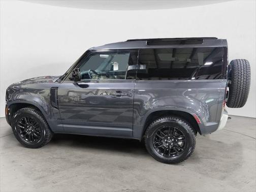2024 Land Rover Defender 90 P300 S