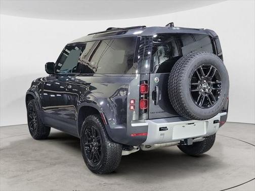 2024 Land Rover Defender 90 P300 S