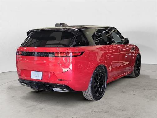 2025 Land Rover Range Rover Sport SE