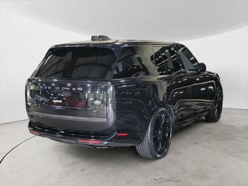 2023 Land Rover Range Rover Autobiography