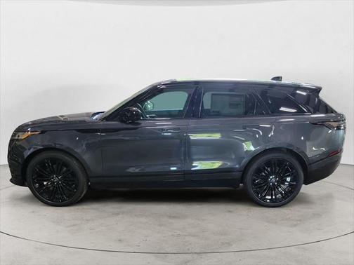 2026 Land Rover Range Rover Velar P250 SE R-Dynamic