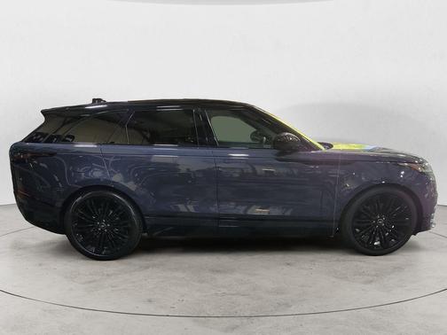 2026 Land Rover Range Rover Velar P250 SE R-Dynamic