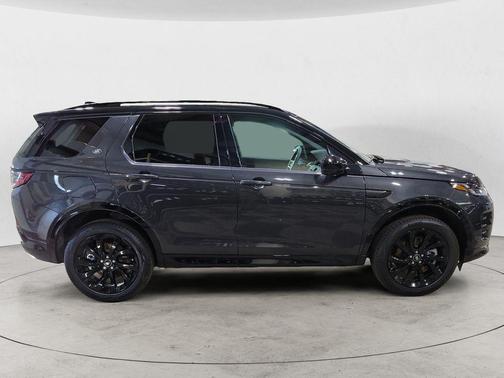 2025 Land Rover Discovery Sport Dynamic SE