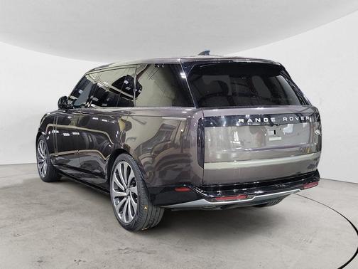 2023 Land Rover Range Rover P530 SE