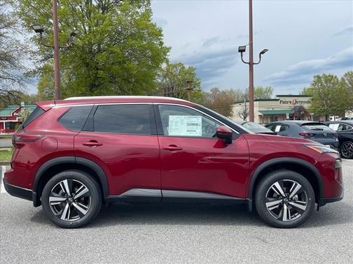 2025 Nissan Rogue SL
