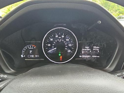 Crystal Black Pearl 2021 Honda HR-V EX