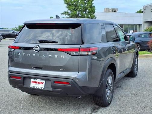 2025 Nissan Pathfinder S 4WD