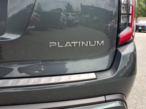2025 Nissan Armada Platinum 4WD