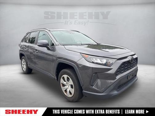 2020 Toyota RAV4 LE