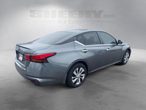 2023 Nissan Altima S FWD