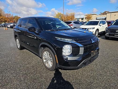 2022 Mitsubishi Outlander ES 2.5 S-AWC