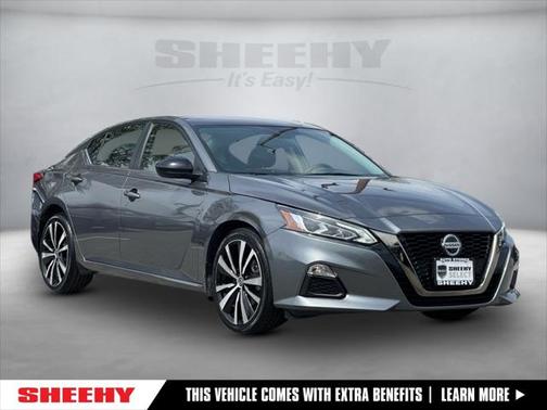 2022 Nissan Altima SR Intelligent AWD