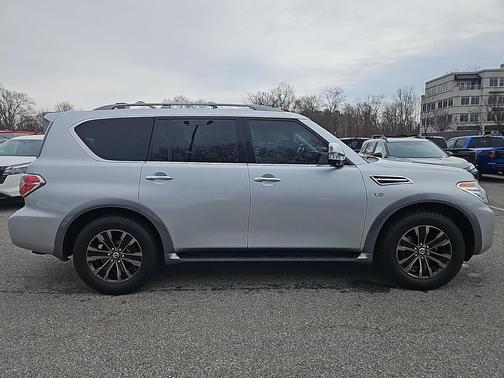 2017 Nissan Armada Platinum