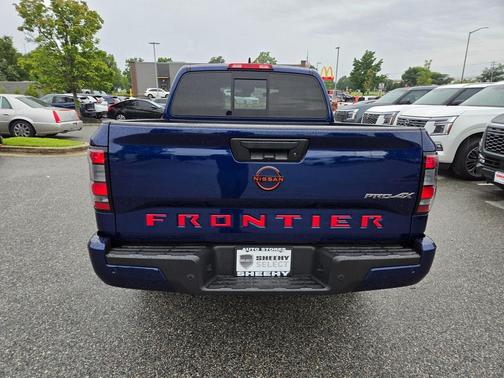 2022 Nissan Frontier PRO-4X