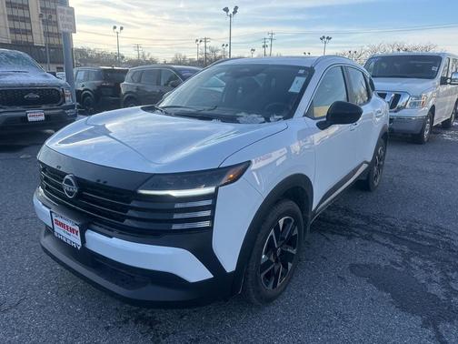 Fresh Powder 2026 Nissan Kicks SV