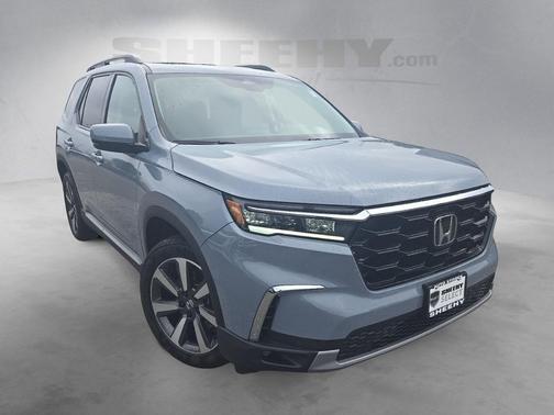 2024 Honda Pilot Touring 8-Passenger