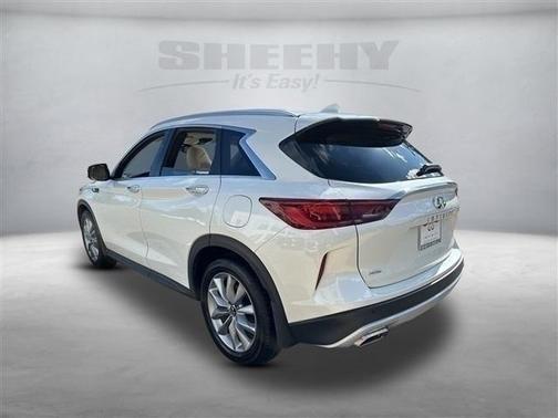 2022 INFINITI QX50 ESSENTIAL AWD