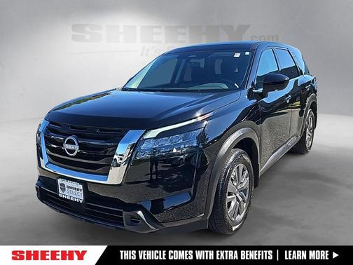 2024 Nissan Pathfinder S 4WD