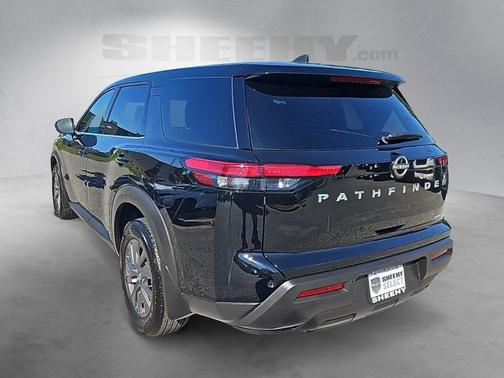2024 Nissan Pathfinder S 4WD