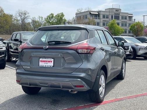 2025 Nissan Kicks S