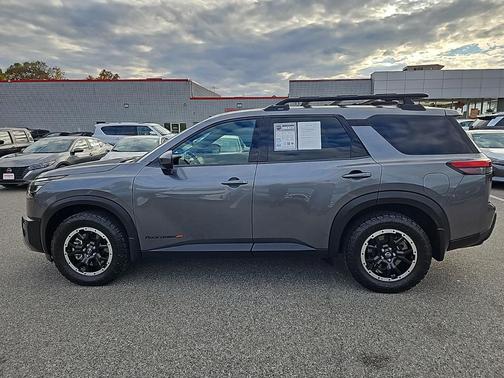 2024 Nissan Pathfinder Rock Creek 4WD