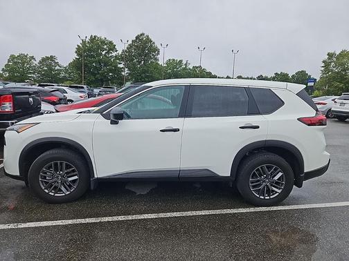 2024 Nissan Rogue S
