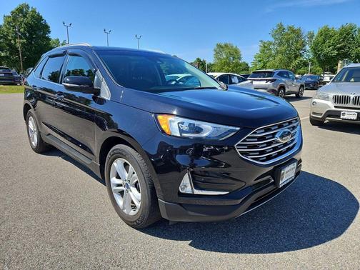 Black Metallic 2020 Ford Edge SEL